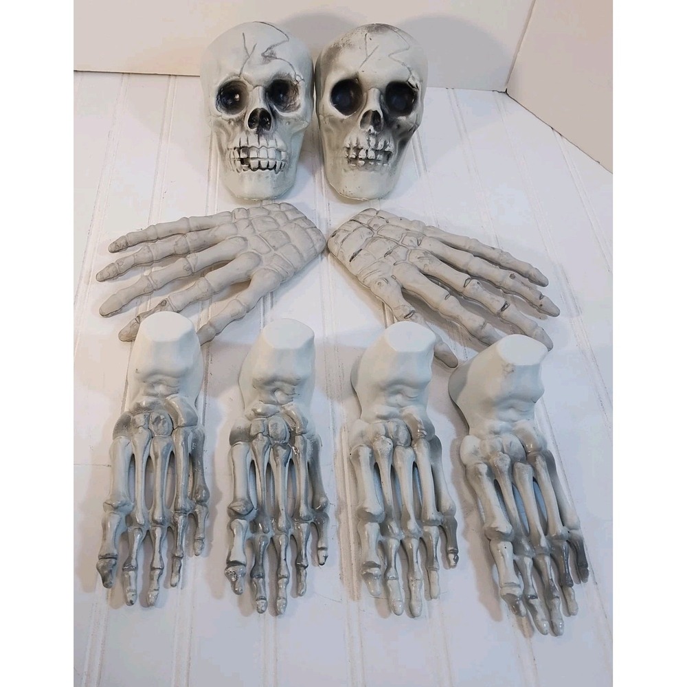 Skeleton Halloween Ground Breaker Decor Prop Plastic Bones 2 Skull 4 Feet 2 Hand